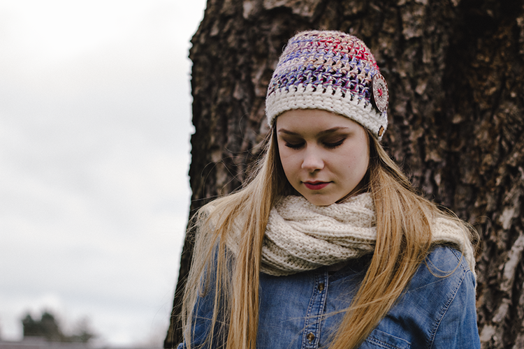 Ambrosia Hat with Button